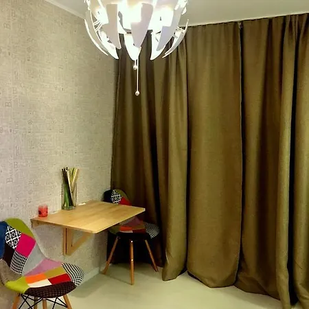 Appartamento Amy'S Studio Bucarest Esterno foto